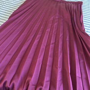 Pleated midi jcrew skirt